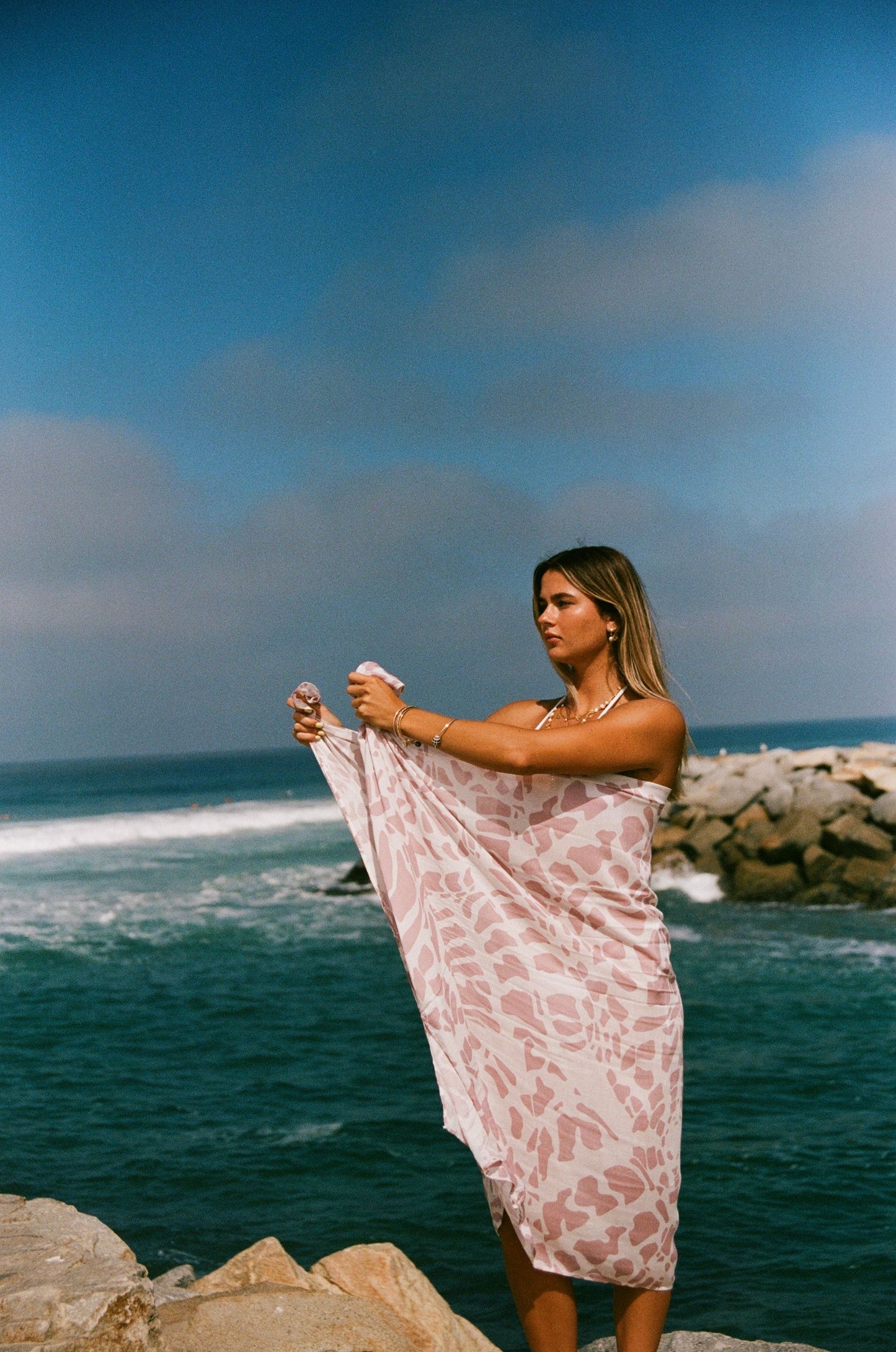 Pink Hebrew Pareo
